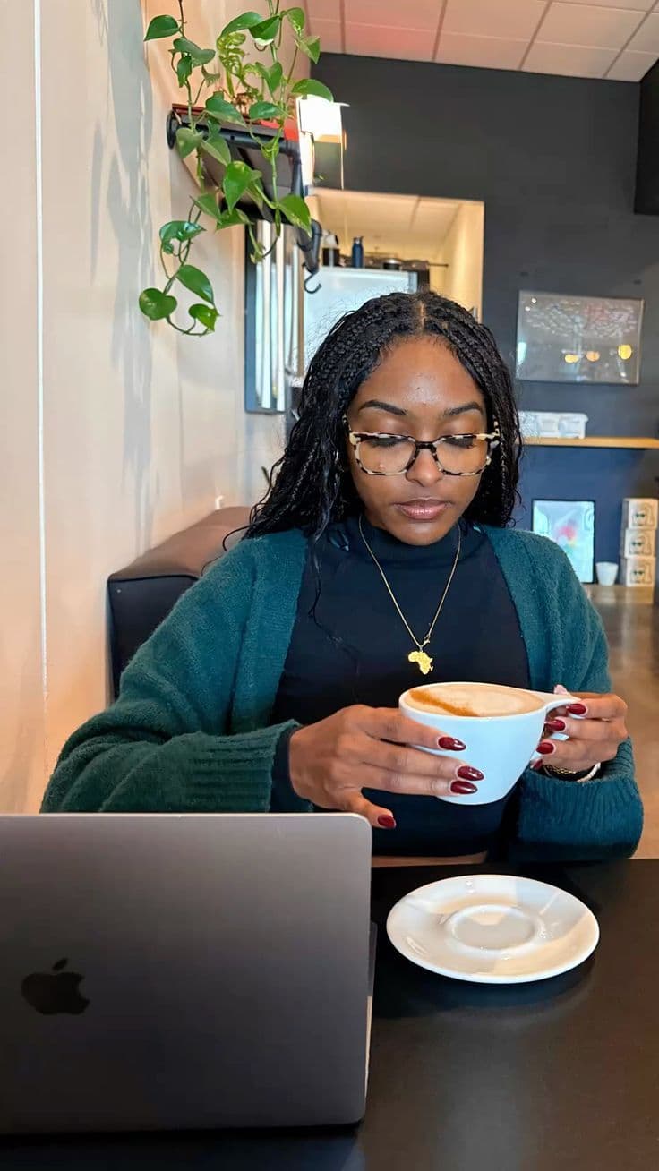 Online Jobs in Kenya That Pay Through M-Pesa β The Real List